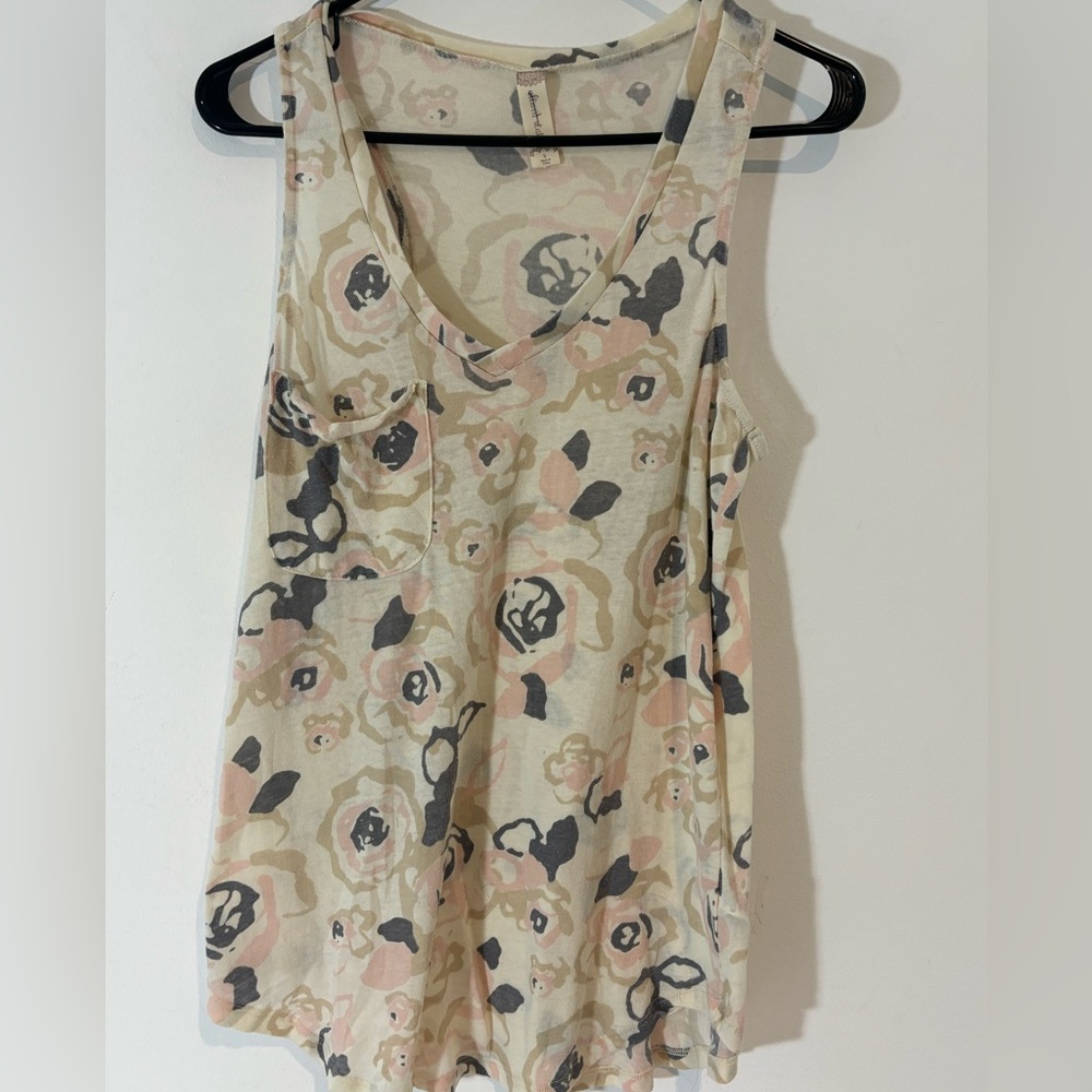 Altar’d State Women’s Small Racerback VNeck Tank Top Floral Neutral Colors